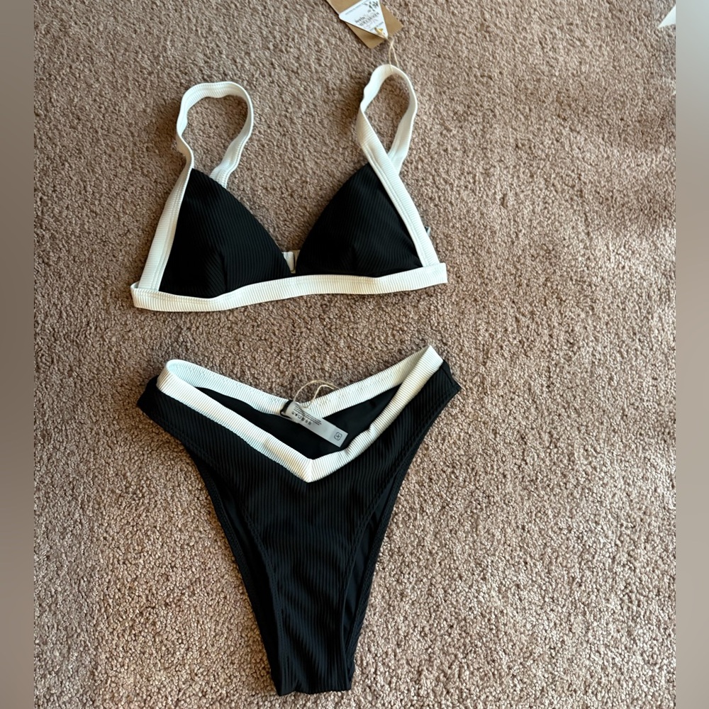 Black and White Bikini Set